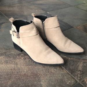 Marc Fisher boots
